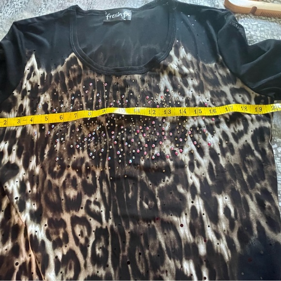 Long Sleeve Evening Top with Leopard Print and Sparkle - Picture 6 of 6